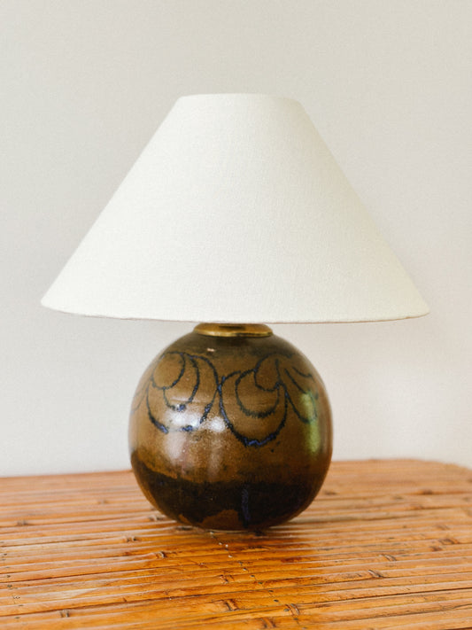 20th C POTTERY LAMP, USA