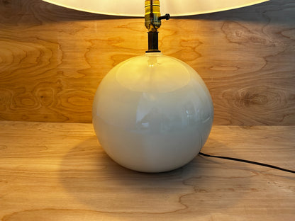 CERAMIC WHITE BALL LAMP C. 1970